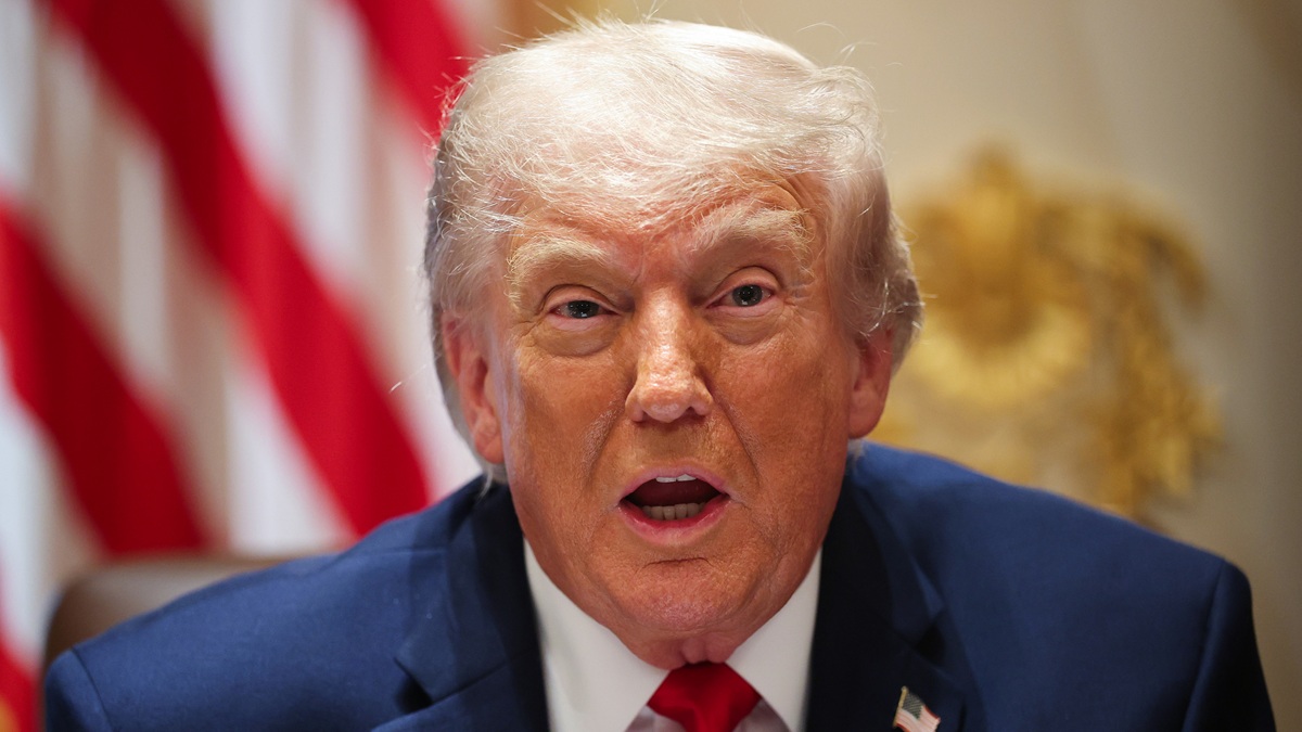 Трамп объявил о прекращении морской блокады Ирана