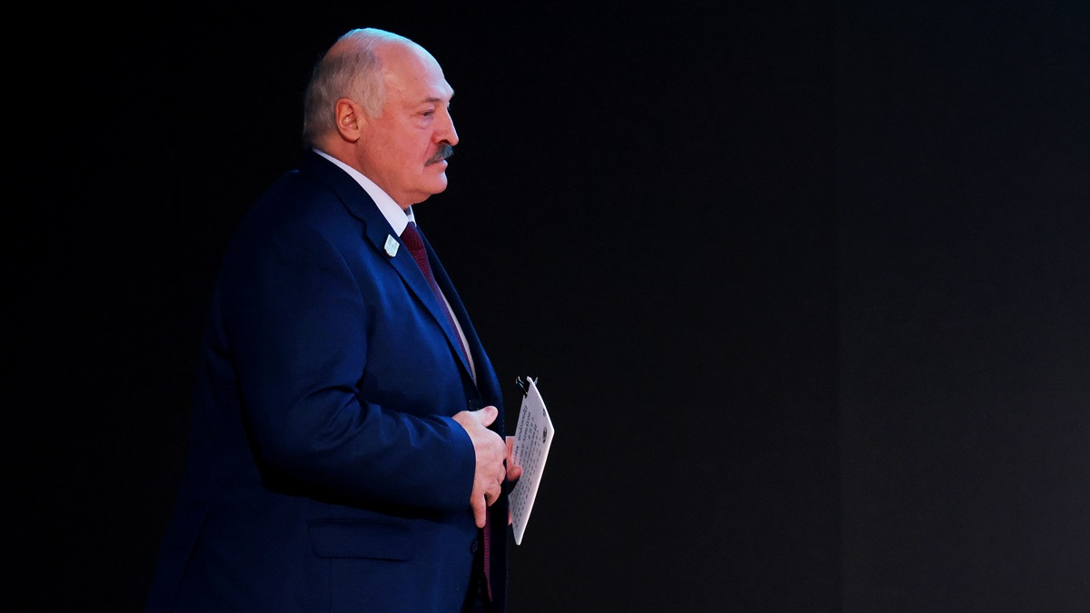 Лукашенко призвал к компромиссу в решении ситуации на Украине