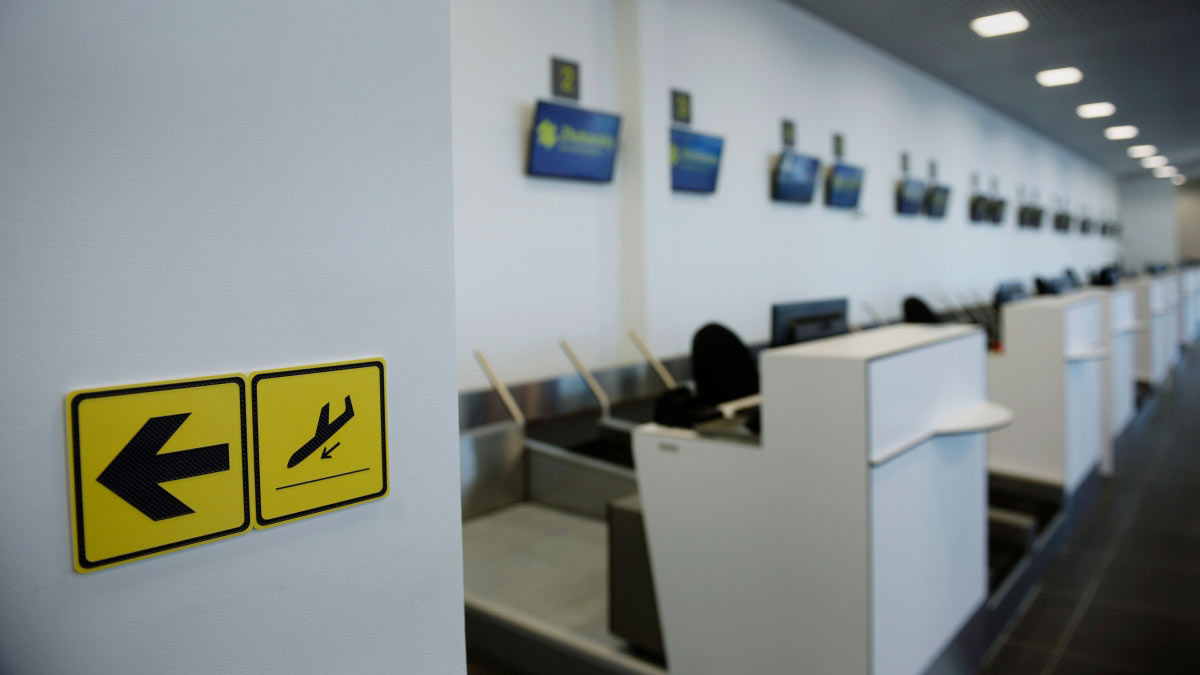 Все аэропорты Москвы снова остановили работу