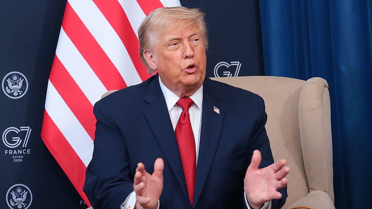 Трамп лично подписал меморандум с Ираном