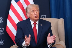 Трамп лично подписал меморандум с Ираном
