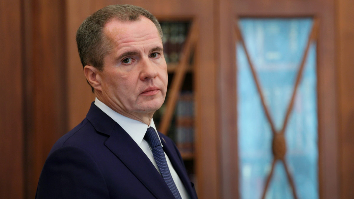 Путин назначил экс-губернатора Гладкова послом РФ в Абхазии