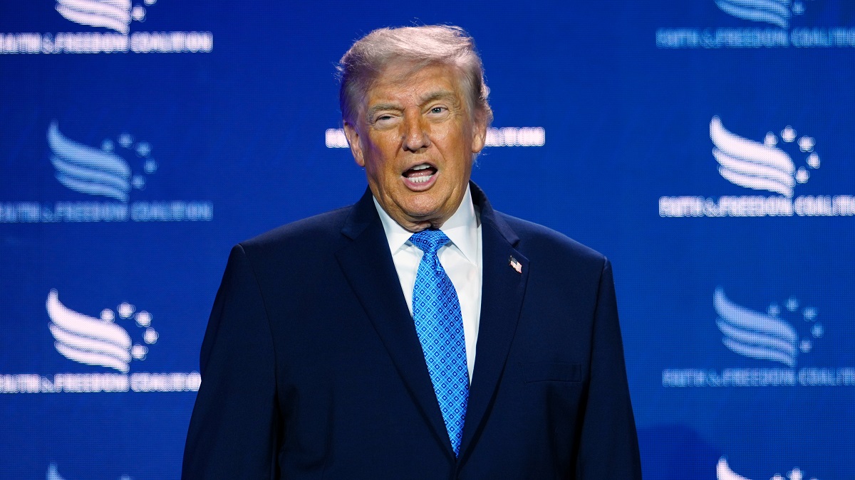 Трамп вновь заявил, что переговоры США и Ирана пройдут во вторник