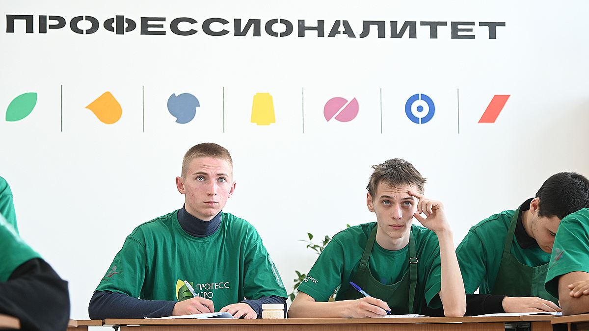 В России число выпускников колледжей в 2026 году выросло до миллиона