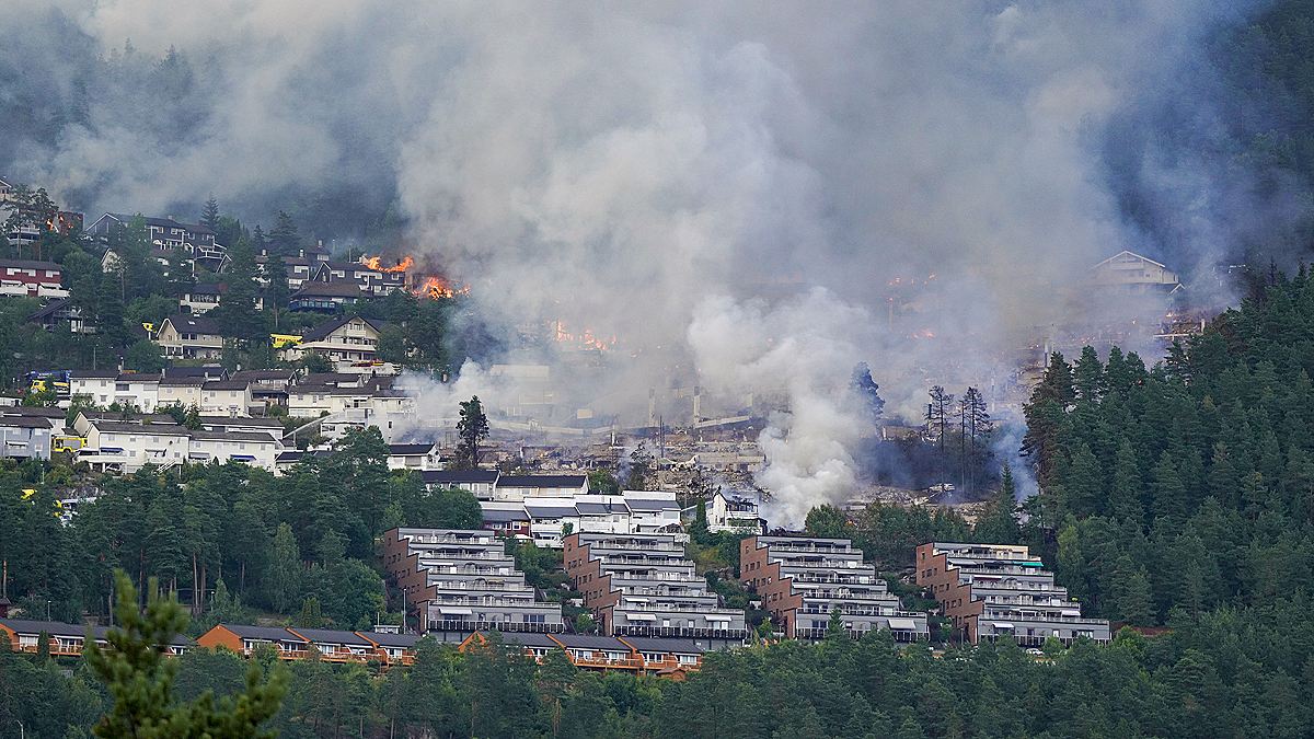 Пожар уничтожил более 100 жилых домов в Норвегии