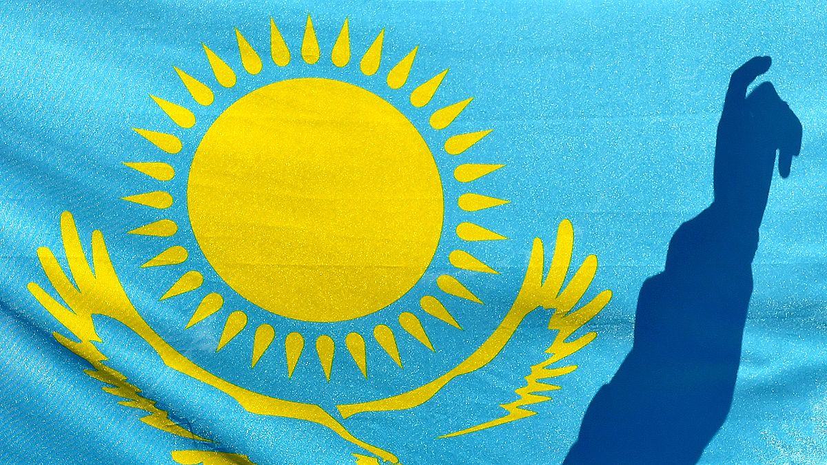 Казахстан требует прекращения атак на танкеры с нефтью близ терминала КТК