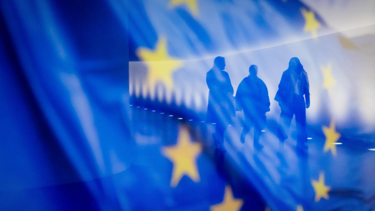 ЕС ввел санкции против более 50 предприятий ОПК в РФ и Белоруссии и ряда НПЗ