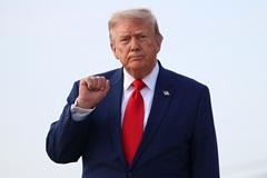 Axios пишет, что Трамп сделал паузу в ударах по Ирану, чтобы дать шанс переговорам