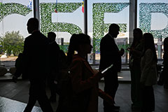 Сбербанк ухудшил прогнозы по росту корпоративного кредитования и депозитов юрлиц на 2026 год