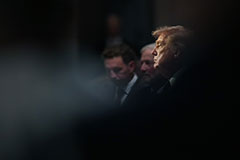 Трамп анонсировал удары по Ирану в ответ на обстрел базы США в Иордании