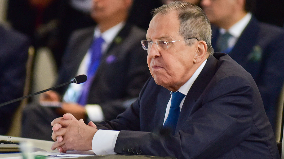 Глава МИД РФ заявил, что границы России должны быть надежно защищены