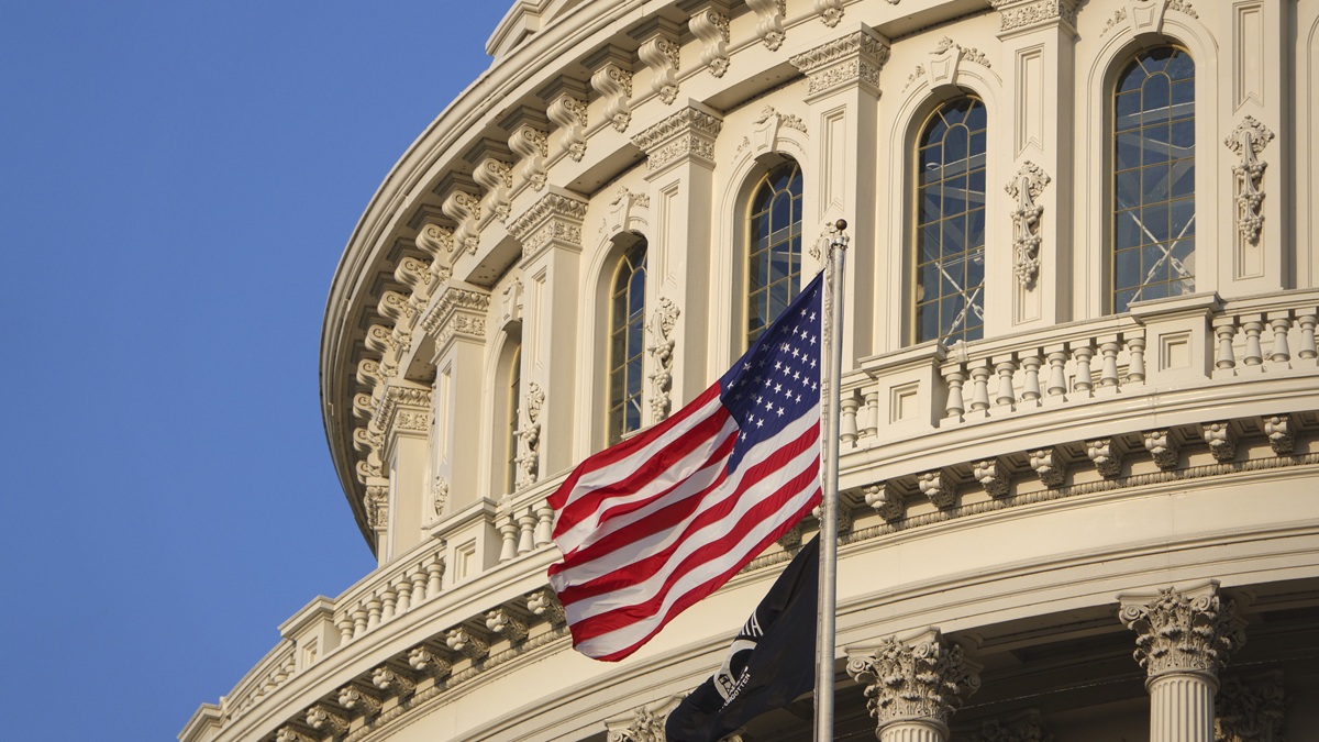 Сенат США на процедурном голосовании поддержал законопроект о санкциях в отношении РФ