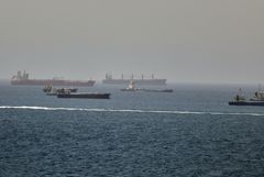 Президент США заявил о переговорах с Ираном об открытии Ормуза во вторник
