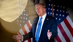 Трамп заявил, что переговоры с Ираном начнутся в понедельник