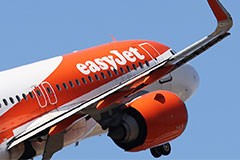 Инвестфирма Apollo покупает easyJet, оценив авиакомпанию в $7,7 млрд