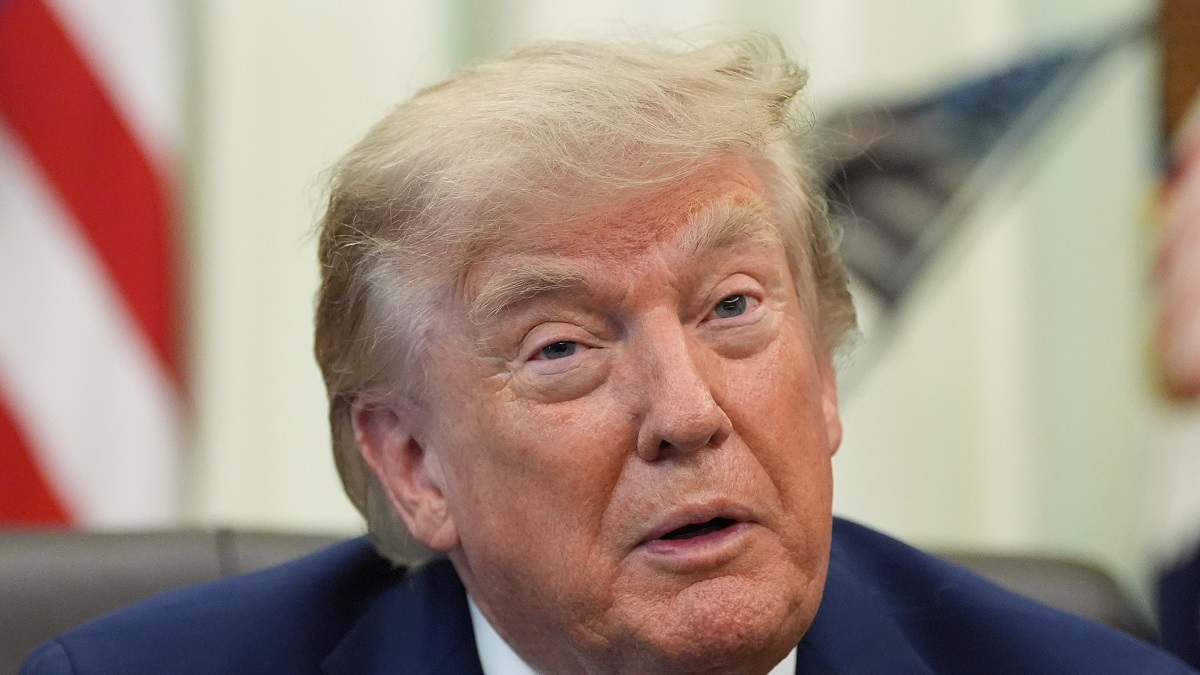 Трамп пообещал обжаловать решение о прекращении строительства бального зала в Белом доме