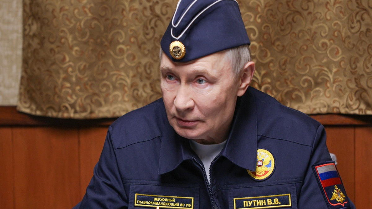 Путин провел совещание по обеспечению безопасности восточных границ России