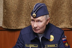 Путин провел совещание по обеспечению безопасности восточных границ России