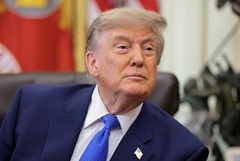 Трамп ввел пошлины на импорт беспилотников