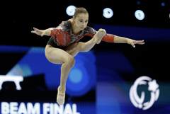 Россиянки выиграли золото ЧЕ по спортивной гимнастике в командном многоборье