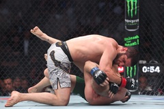 Ислам Махачев установил рекорд UFC по числу побед подряд