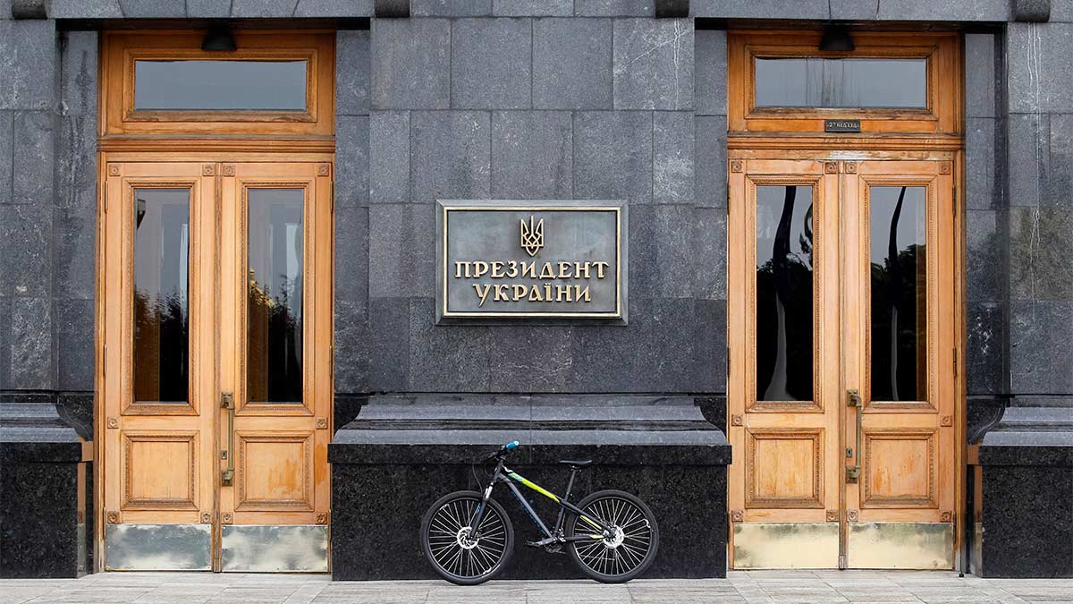 В ЕС оставляют за Украиной право решать, когда ей проводить выборы
