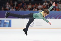 Российский фигурист Лазарев выиграл этап юниорского Гран-при ISU