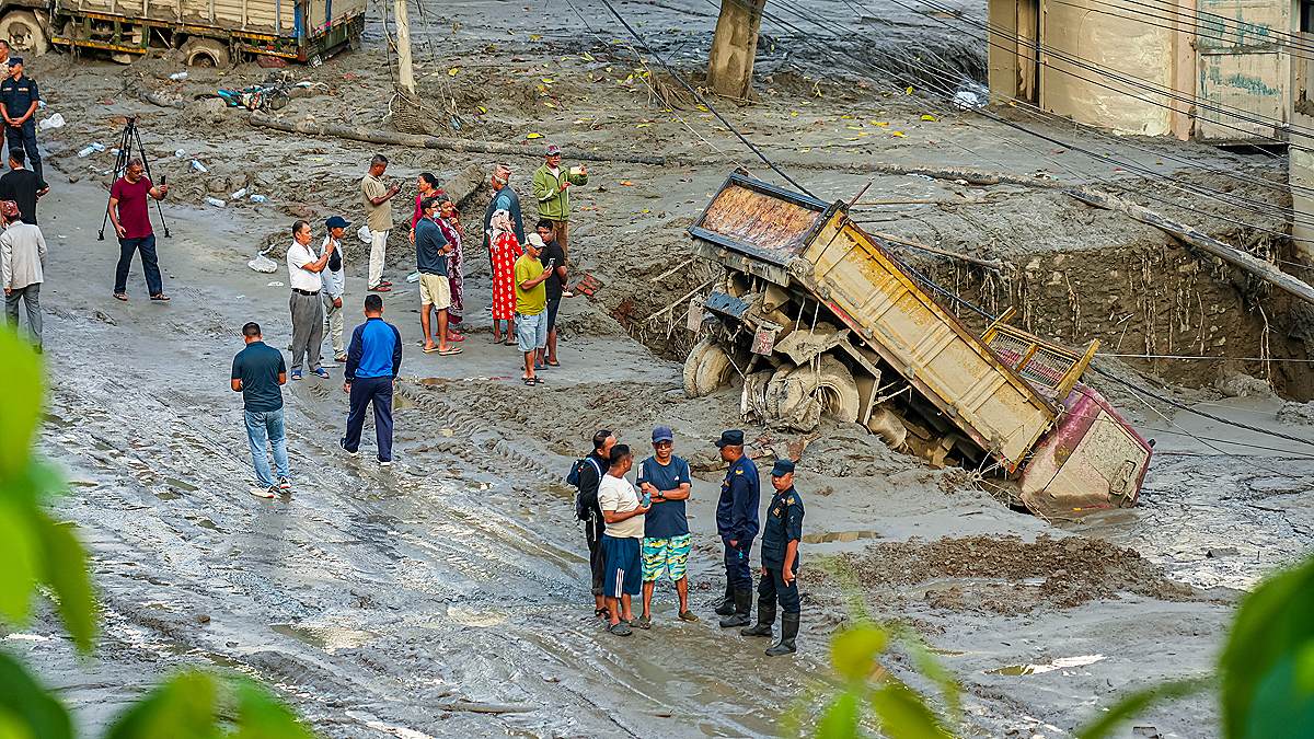Количество погибших в Непале достигло 626 человек