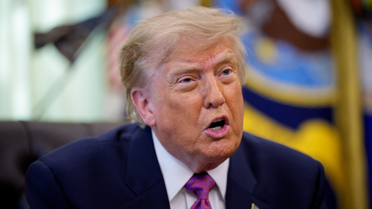 Трамп заявил о заключении крупнейшей в истории нефтяной сделки с Венесуэлой