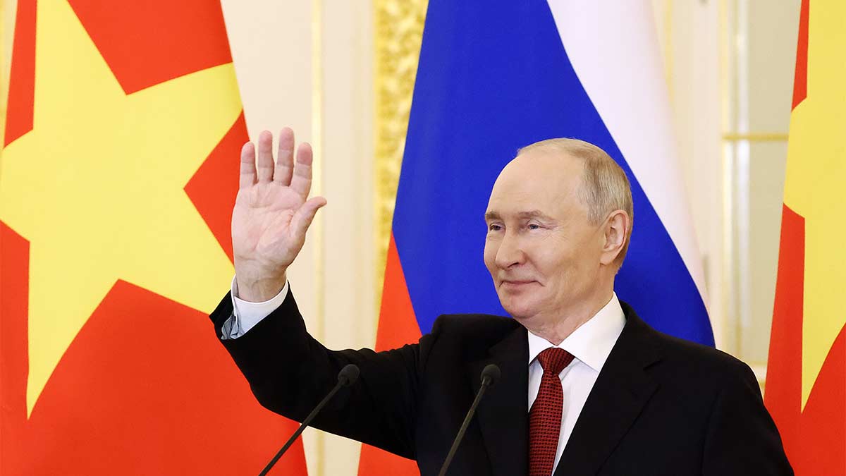 Путин заявил о планах ввести безвизовый режим для граждан Вьетнама