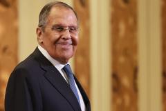 Лавров заявил, что готовая к переговорам с Киевом Россия на их время останавливать СВО не будет