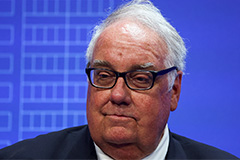 Уоррен Баффет уступил пост председателя совета директоров Berkshire сыну Говарду