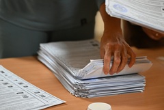 "Единая Россия" получает 57,87% на выборах в Думу после обработки 87% протоколов