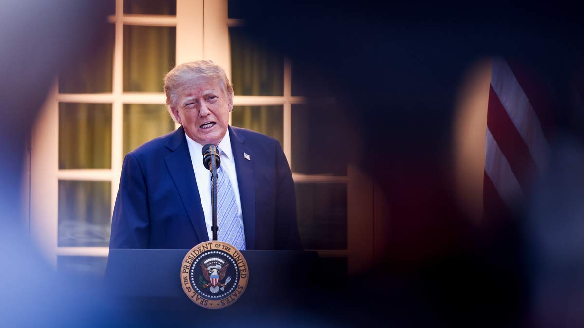 FT узнала о призыве Трампа к Зеленскому не бить по российским НПЗ