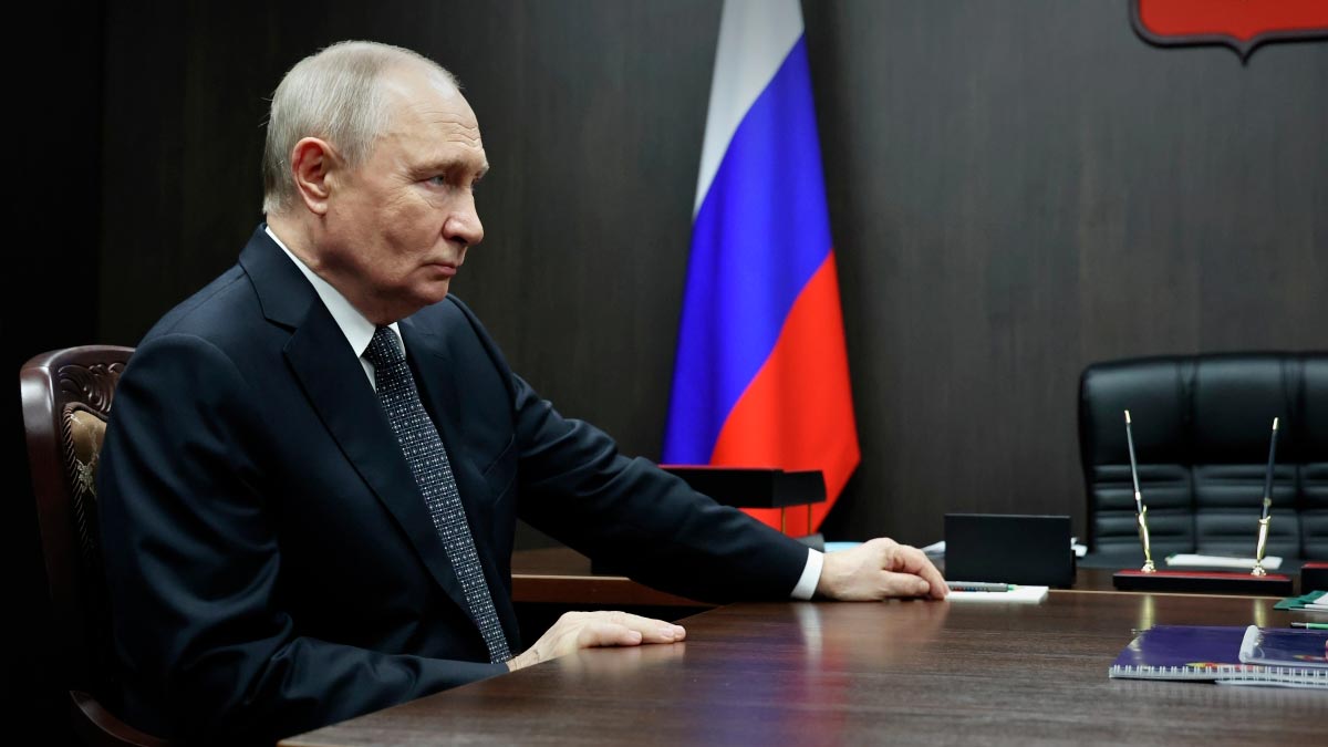 Путин призвал не допустить ухудшения качества подготовки учащихся из-за ИИ