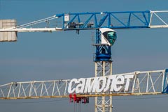 Акции девелопера "Самолет" выросли на 5% на заявлениях Сбербанка