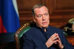 Медведев предупредил о потенциальной охоте на россиян после задержания основателя канала "Рыбарь"