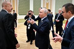 Путин, Алиев и Пезешкиан встретились после Каспийского саммита