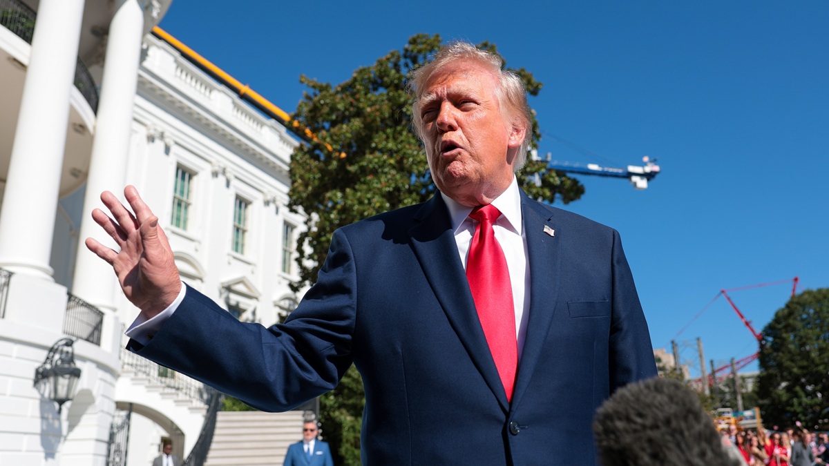 Трамп заявил, что его слова об уничтожении Лос-Анджелеса и Сан-Диего исказили