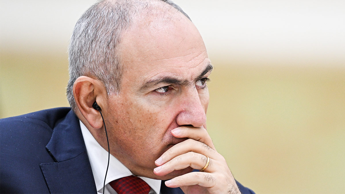 Пашинян допустил, что Армения и Азербайджан могут обменяться анклавами