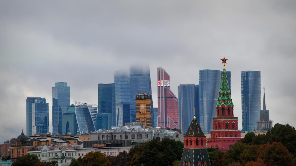 Москва вновь увеличит годовой лимит размещения облигаций, теперь до 300 млрд рублей