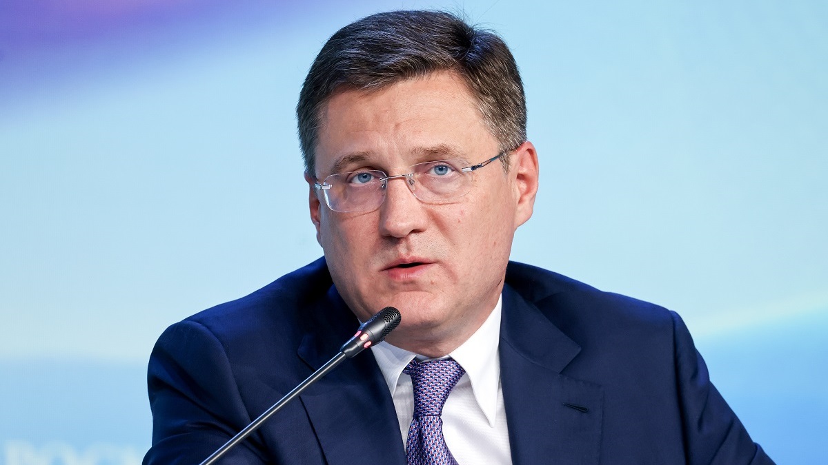 Новак заявил, что дефицит бензина на российском рынке сейчас составляет около 5%