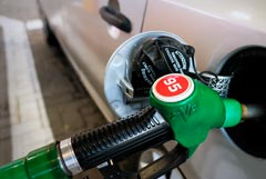 Власти сообщили, что логистика поставок топлива в Севастополь практически стабилизирована