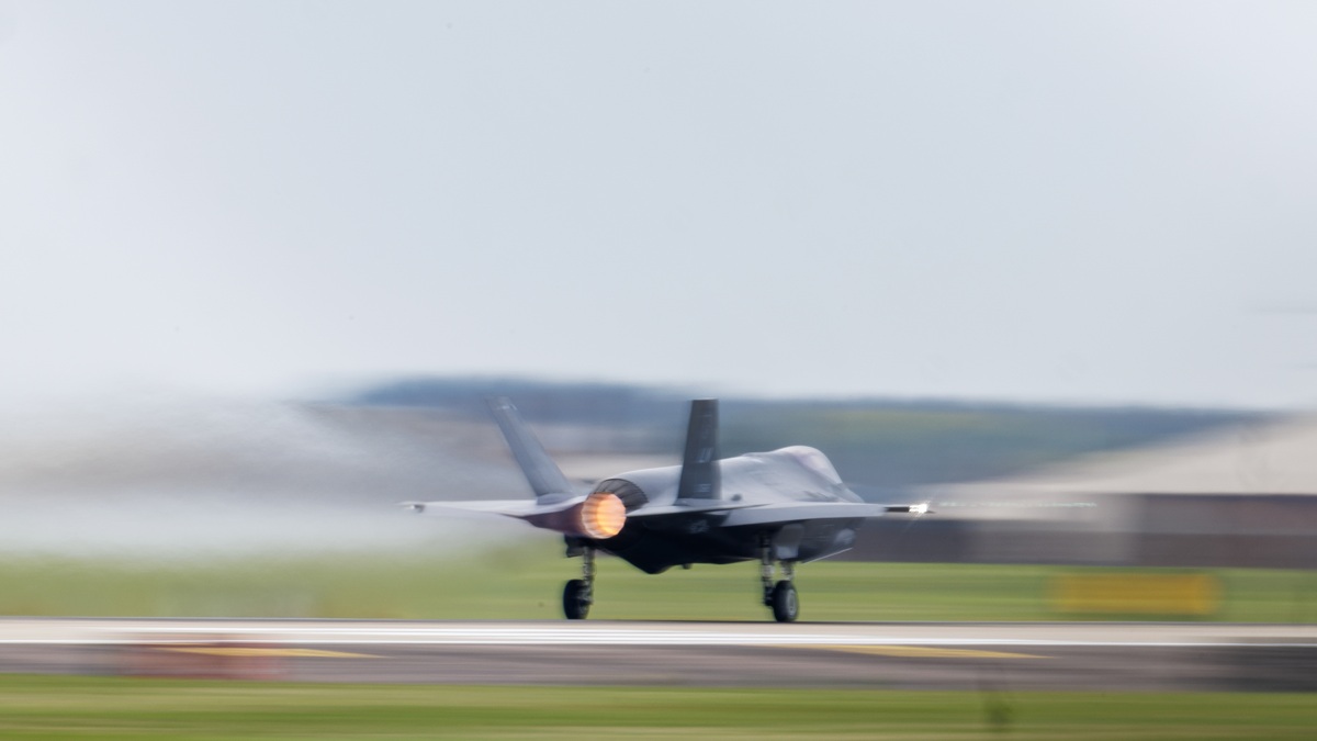 Пентагон и Lockheed Martin заключили соглашение о производстве 850 стелс-истребителей F-35