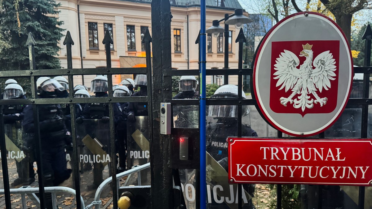 В польской оппозиции предложили вынести вотум недоверия правительству Туска