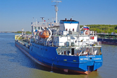 Моряки задержанного на Украине российского танкера прибыли в Москву